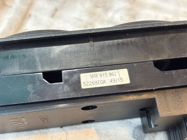 bontott MITSUBISHI SPACE STAR Ablakemelő Kapcsoló Négyes / Kettes