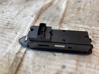 bontott MITSUBISHI SPACE STAR Ablakemelő Kapcsoló Négyes / Kettes