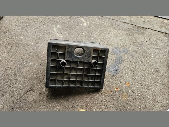 bontott MITSUBISHI SPACE STAR Akkumulátor Tartó