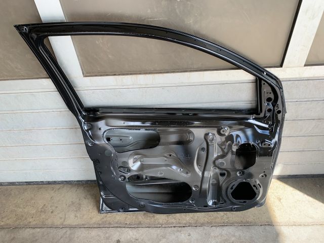 bontott MITSUBISHI SPACE STAR Bal első Ajtó (Üres lemez)