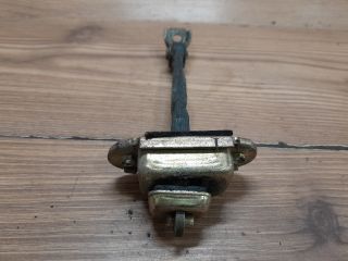 bontott MITSUBISHI SPACE STAR Bal első Ajtóhatároló