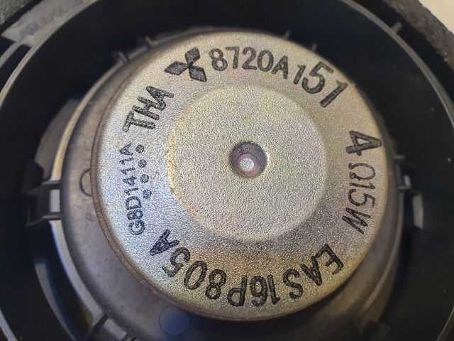 bontott MITSUBISHI SPACE STAR Bal első Hangszóró