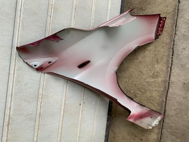 bontott MITSUBISHI SPACE STAR Bal első Sárvédő