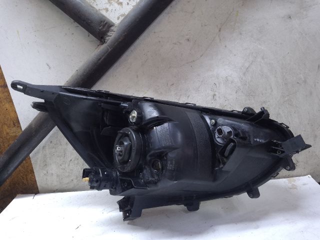 bontott MITSUBISHI SPACE STAR Bal Fényszóró