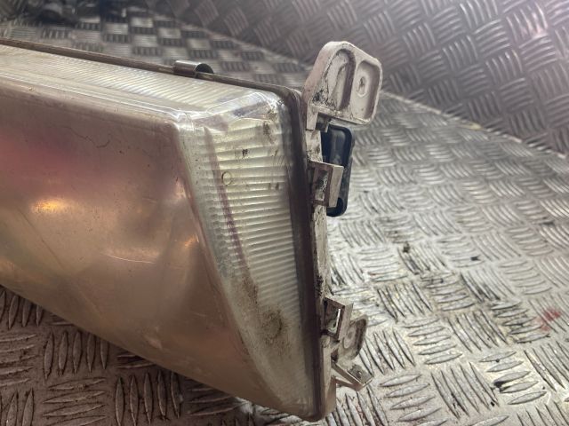 bontott MITSUBISHI SPACE STAR Bal Fényszóró