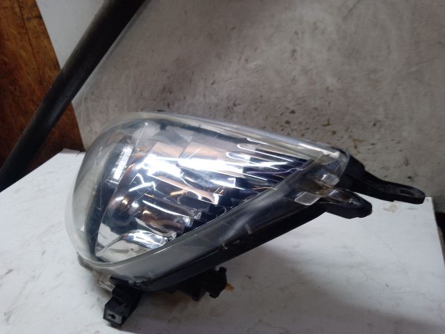 bontott MITSUBISHI SPACE STAR Bal Fényszóró