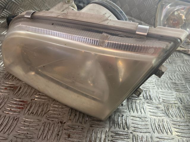 bontott MITSUBISHI SPACE STAR Bal Fényszóró