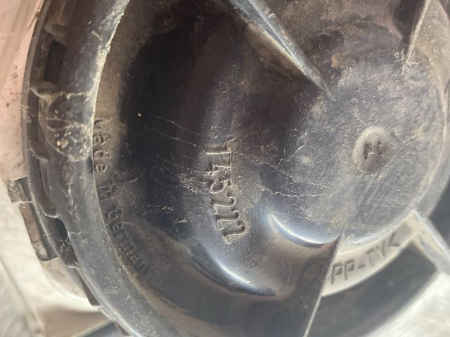 bontott MITSUBISHI SPACE STAR Bal Fényszóró