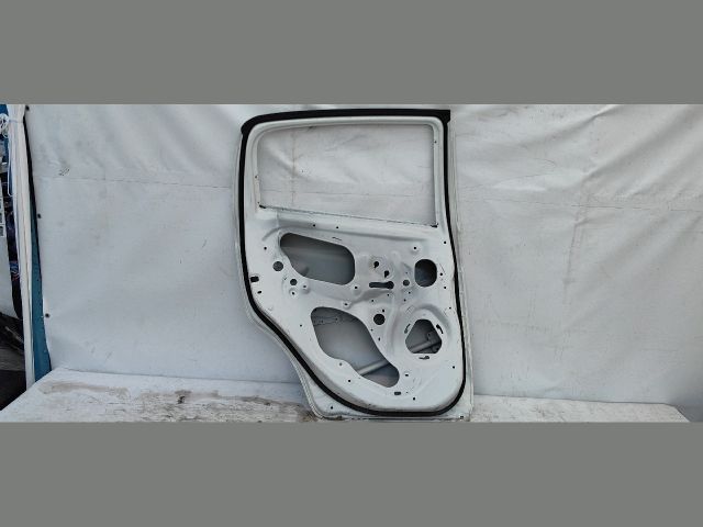 bontott MITSUBISHI SPACE STAR Bal hátsó Ajtó (Üres lemez)