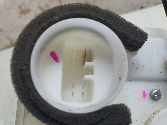 bontott MITSUBISHI SPACE STAR Bal hátsó Ajtózár