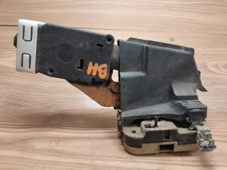 bontott MITSUBISHI SPACE STAR Bal hátsó Ajtózár