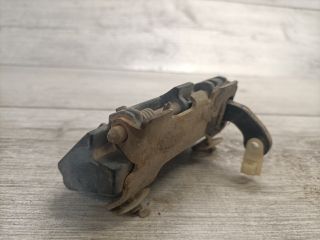 bontott MITSUBISHI SPACE STAR Csomagtér Nyitó Kar / Gomb