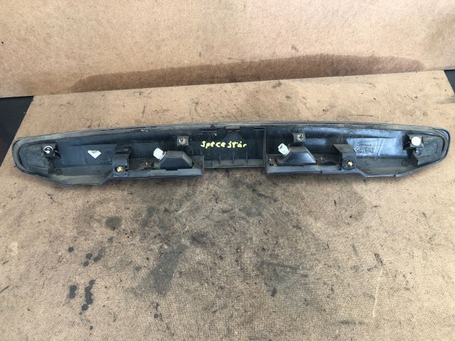 bontott MITSUBISHI SPACE STAR Csomagtérajtó Díszléc