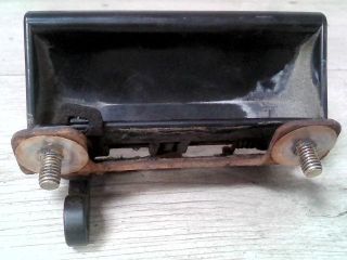 bontott MITSUBISHI SPACE STAR Csomagtérajtó Kilincs