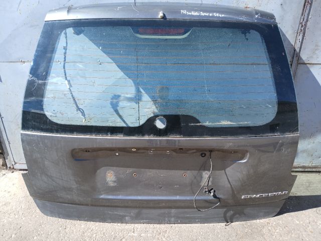 bontott MITSUBISHI SPACE STAR Csomagtérajtó (Részeivel)