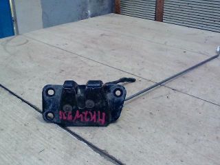 bontott MITSUBISHI SPACE STAR Csomagtérajtó Zárszerkezet