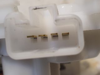 bontott MITSUBISHI SPACE STAR Csomagtérajtó Zárszerkezet