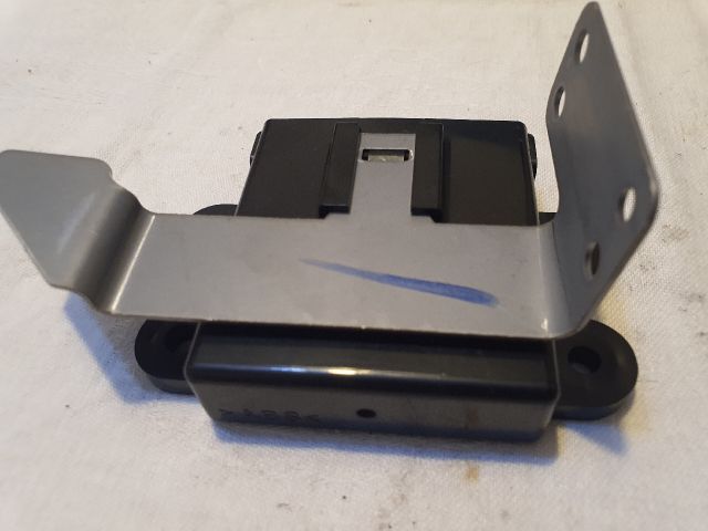 bontott MITSUBISHI SPACE STAR Elektronika (Magában)