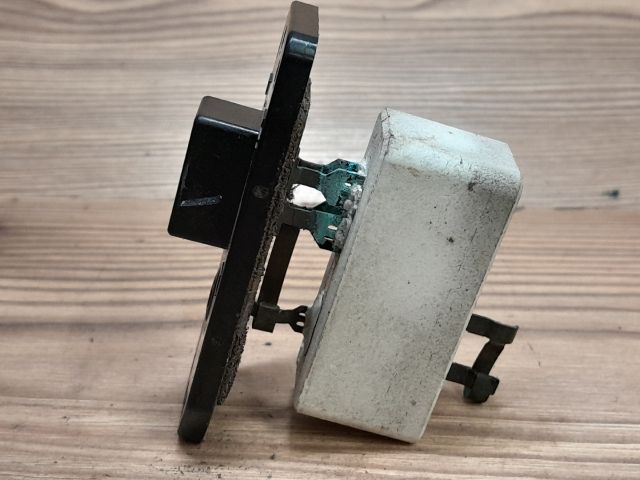 bontott MITSUBISHI SPACE STAR Előtét Ellenállás Fűtőmotor