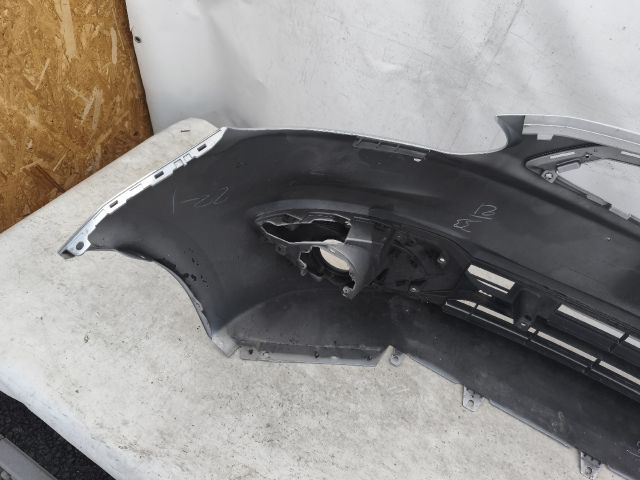 bontott MITSUBISHI SPACE STAR Első Lökhárító (Üresen)