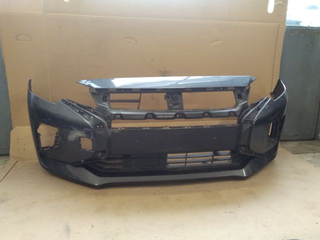 bontott MITSUBISHI SPACE STAR Első Lökhárító (Üresen)