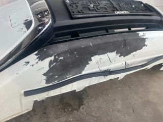 bontott MITSUBISHI SPACE STAR Első Lökhárító (Üresen)