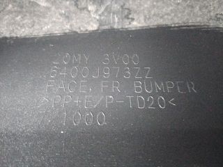 bontott MITSUBISHI SPACE STAR Első Lökhárító (Üresen)