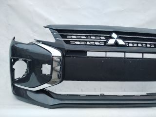 bontott MITSUBISHI SPACE STAR Első Lökhárító (Üresen)