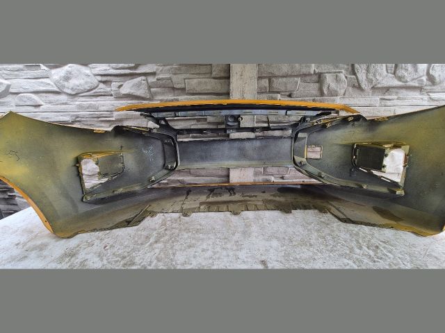 bontott MITSUBISHI SPACE STAR Első Lökhárító (Üresen)