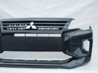 bontott MITSUBISHI SPACE STAR Első Lökhárító (Üresen)