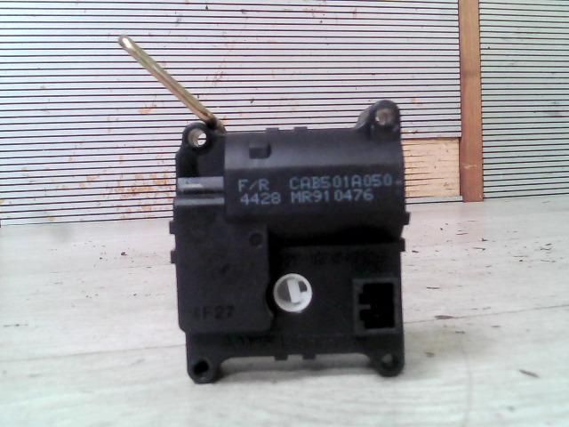 bontott MITSUBISHI SPACE STAR Fűtés Állító Motor