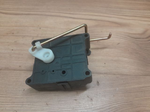 bontott MITSUBISHI SPACE STAR Fűtés Állító Motor