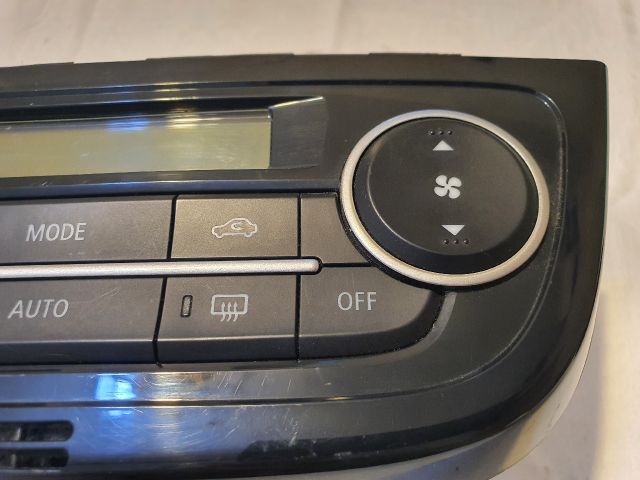 bontott MITSUBISHI SPACE STAR Fűtéskapcsoló (digit klímás)