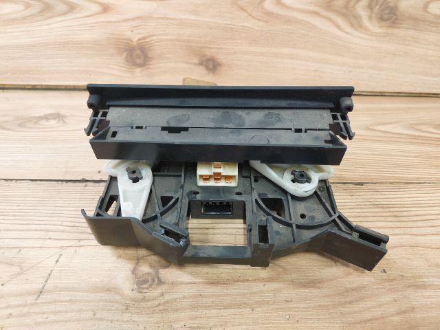 bontott MITSUBISHI SPACE STAR Fűtéskapcsoló (manuális klímás)