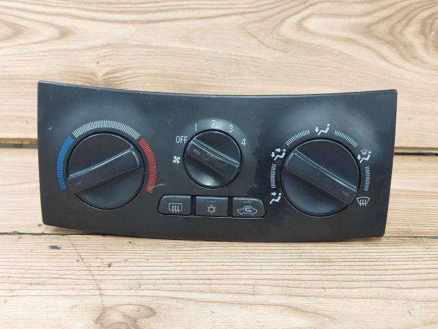 bontott MITSUBISHI SPACE STAR Fűtéskapcsoló (manuális klímás)