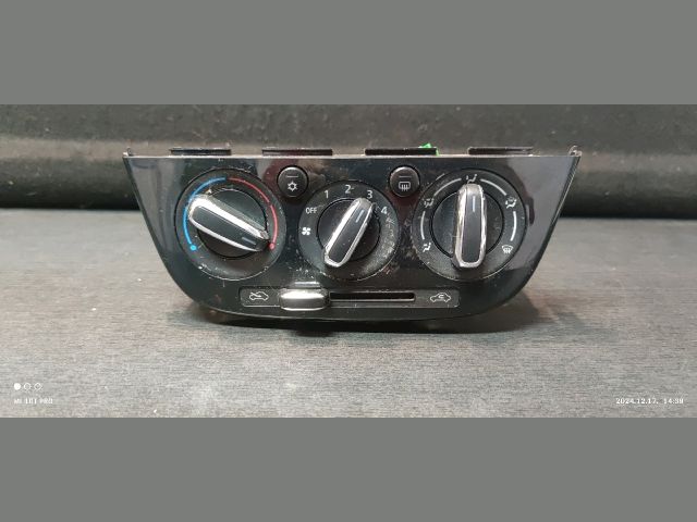 bontott MITSUBISHI SPACE STAR Fűtéskapcsoló (manuális klímás)
