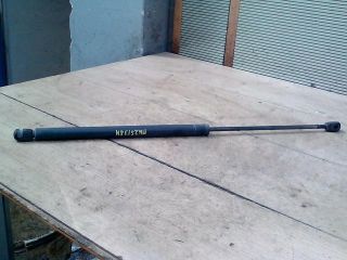 bontott MITSUBISHI SPACE STAR Gázrugós Kitámasztó Teleszkóp Csomagtérajtó (Pozíciófüggetlen)