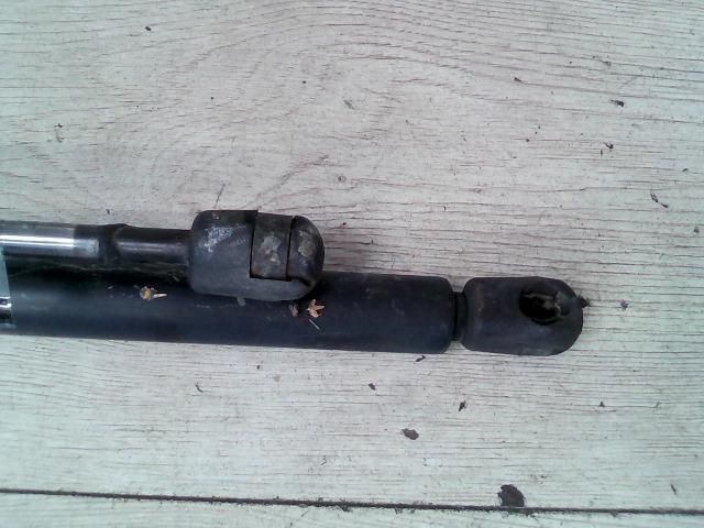 bontott MITSUBISHI SPACE STAR Gázrugós Kitámasztó Teleszkóp Pár Csomagtérajtó