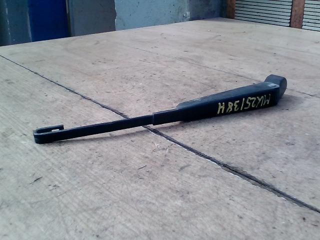 bontott MITSUBISHI SPACE STAR Hátsó Ablaktörlő Kar