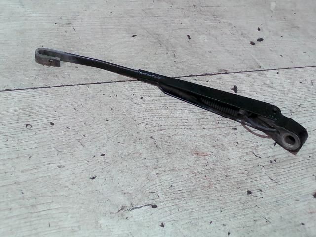 bontott MITSUBISHI SPACE STAR Hátsó Ablaktörlő Kar