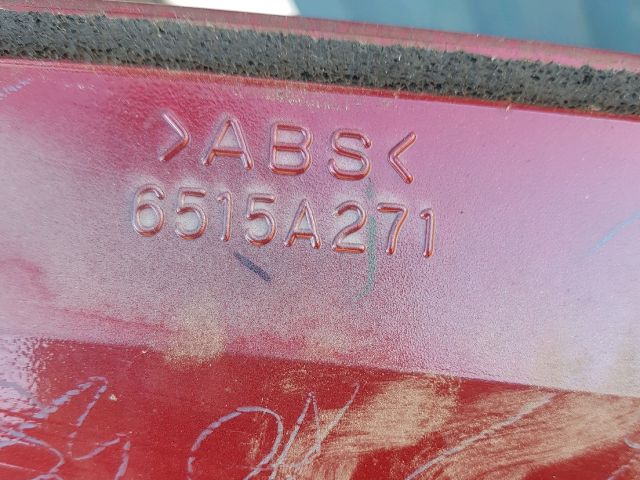 bontott MITSUBISHI SPACE STAR Hátsó Szárny Légterelő