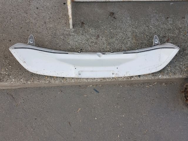 bontott MITSUBISHI SPACE STAR Hátsó Szárny Légterelő