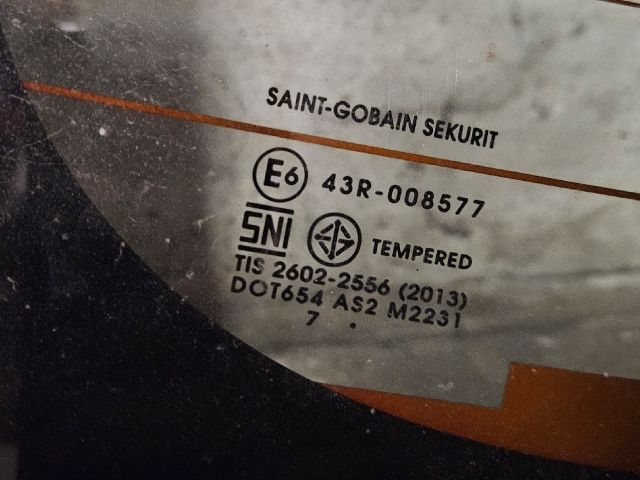 bontott MITSUBISHI SPACE STAR Hátsó Szélvédő