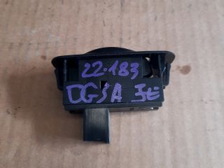 bontott MITSUBISHI SPACE STAR Jobb első Ablakemelő Kapcsoló