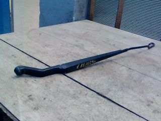 bontott MITSUBISHI SPACE STAR Jobb első Ablaktörlő Kar