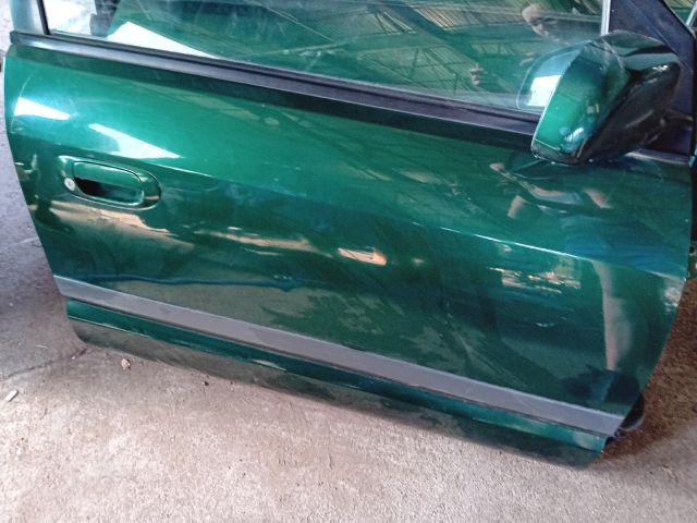 bontott MITSUBISHI SPACE STAR Jobb első Ajtó (Részeivel)