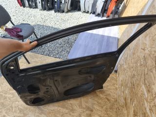 bontott MITSUBISHI SPACE STAR Jobb első Ajtó (Üres lemez)