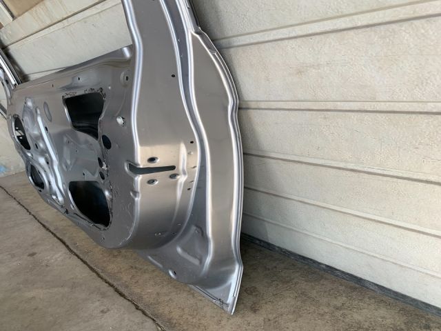 bontott MITSUBISHI SPACE STAR Jobb első Ajtó (Üres lemez)