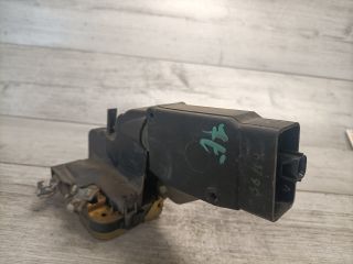 bontott MITSUBISHI SPACE STAR Jobb első Ajtózár