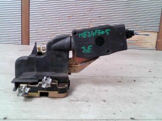 bontott MITSUBISHI SPACE STAR Jobb első Ajtózár